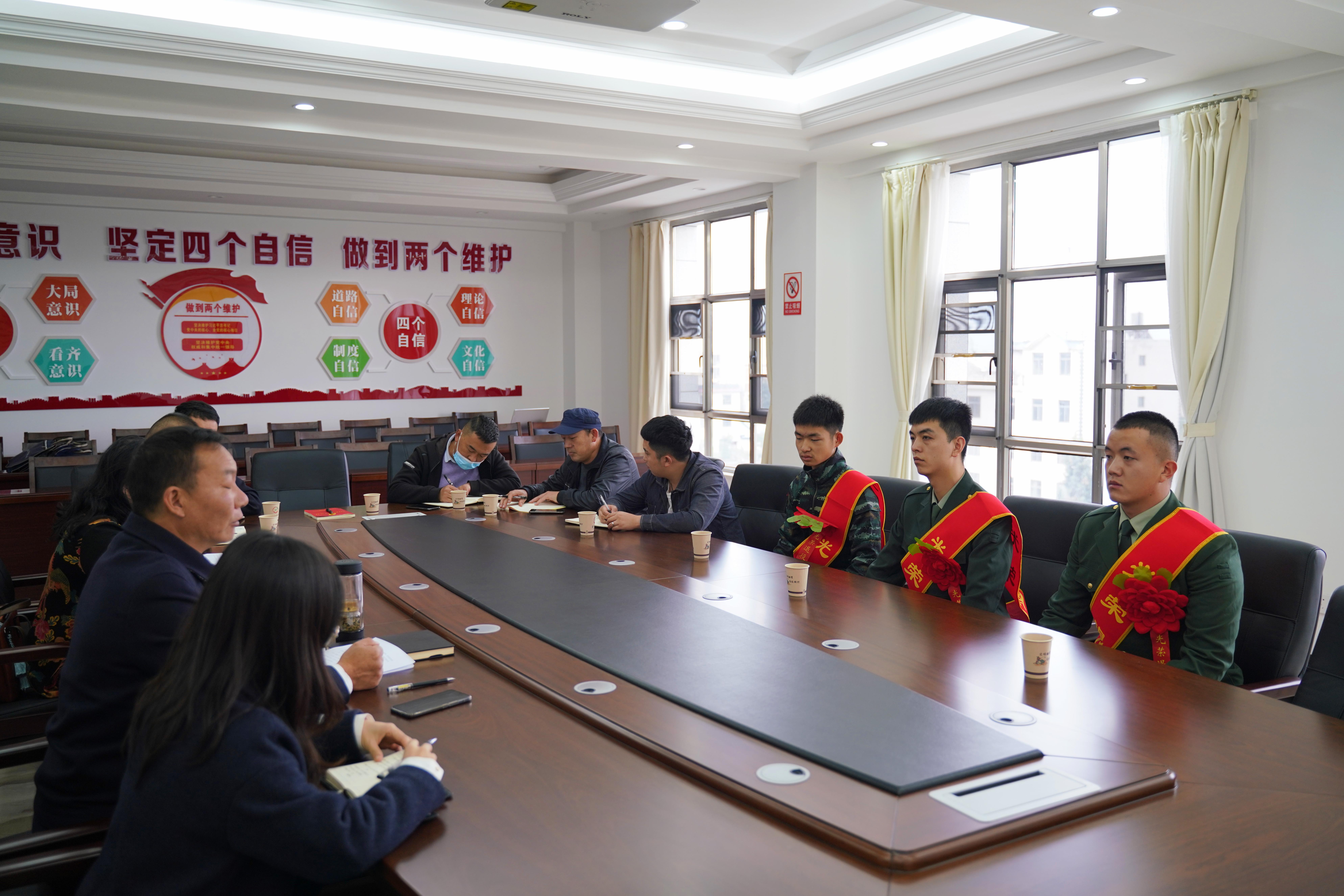 最新士兵退伍政策,最新士兵退伍政策,为英雄归来铺就荣耀之路,最新士兵退伍政策,为英雄归来打造荣耀之路